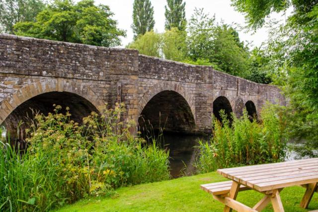 ホテル The Lion Leintwardine エクステリア 写真