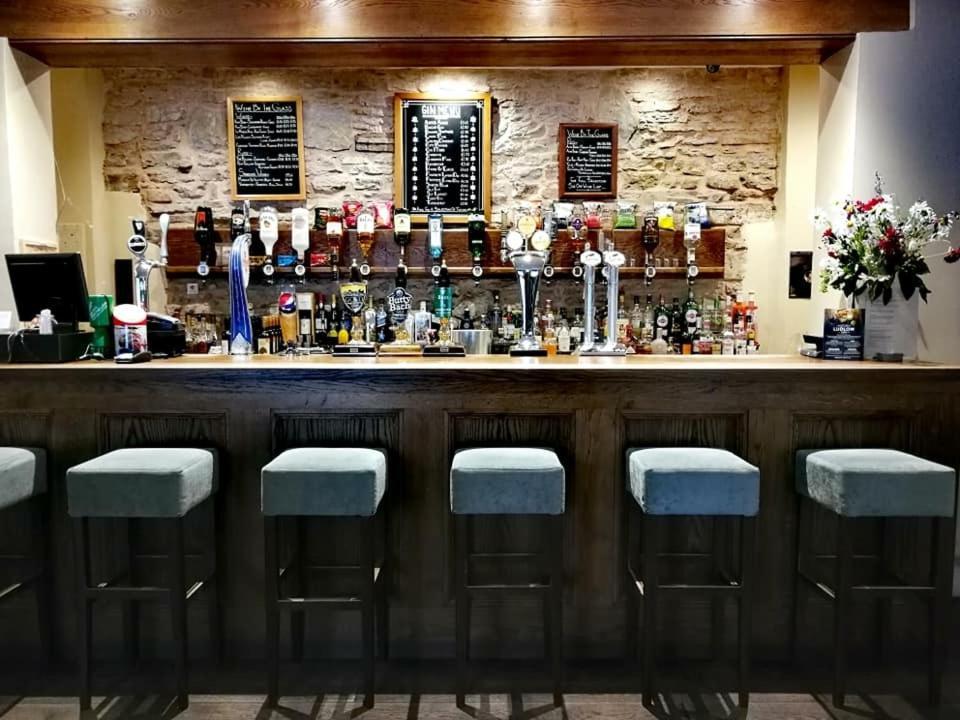 ホテル The Lion Leintwardine エクステリア 写真
